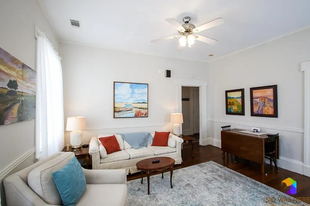 Daire Savannah Canvas Cottage Off St Parking