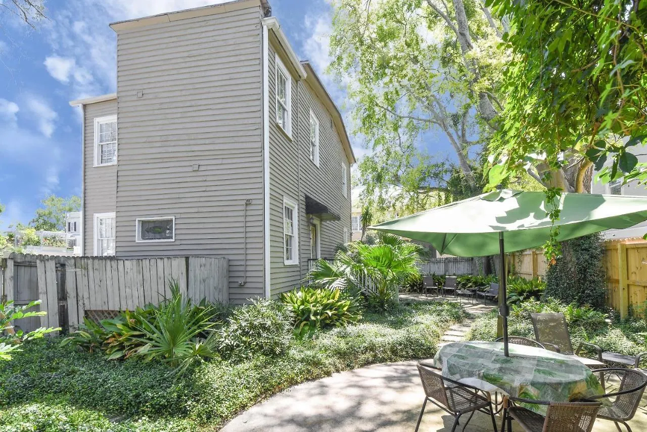 Lägenhet Savannah Canvas Cottage Off St Parking